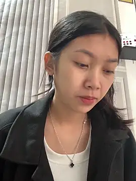 linh-lan1 online show from 01.16.26