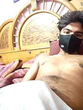 Snapshot of delhi__man_1 chatting on 10.11.25 delhi  man 1 online show from 10.11.25