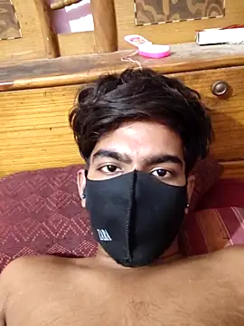 Snapshot of delhi__man_1 chatting on 10.15.25 delhi  man 1 online show from 10.15.25