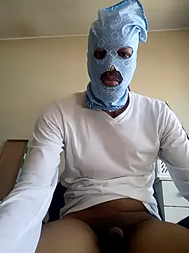 Snapshot of Sgebi8223 chatting on 10.29.25 Sgebi8223 online show from 10.29.25