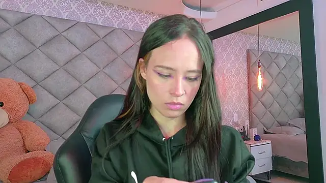 Snapshot of CARO_ADAMS1 chatting on 11.17.25 CARO ADAMS1 online show from 11.17.25