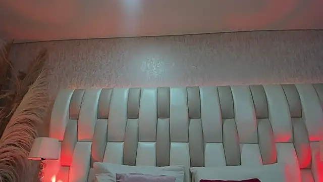 Ari lynn  online show from 03.24.26