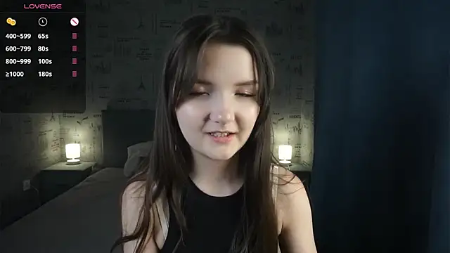  Cute World  online show from 10.17.25