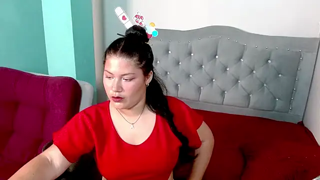 Snapshot of Samantha_Beloved chatting on 10.25.25 Samantha Beloved online show from 10.25.25