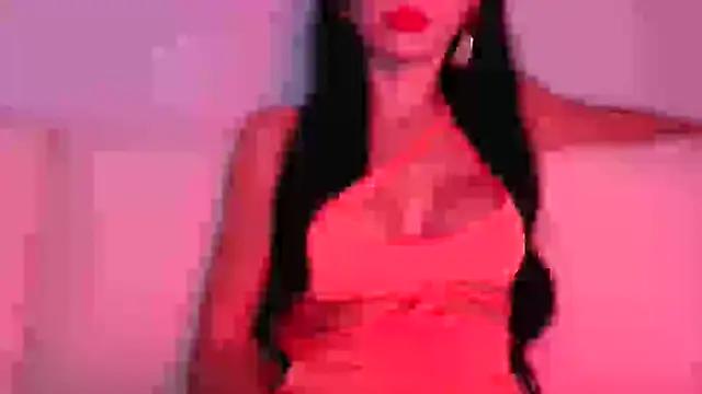 KitanaTana online show from 10.18.25