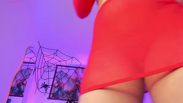 Snapshot of Ximen_moo chatting on 10.22.25 Ximen moo online show from 10.22.25