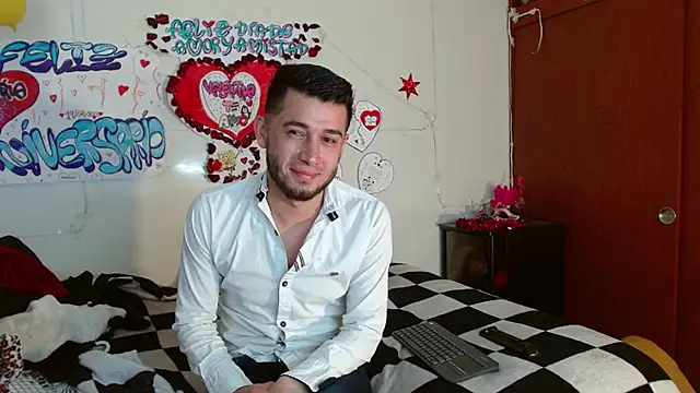 picante70  online show from 12.20.25