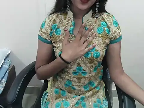 notty heena online show from 10.15.25