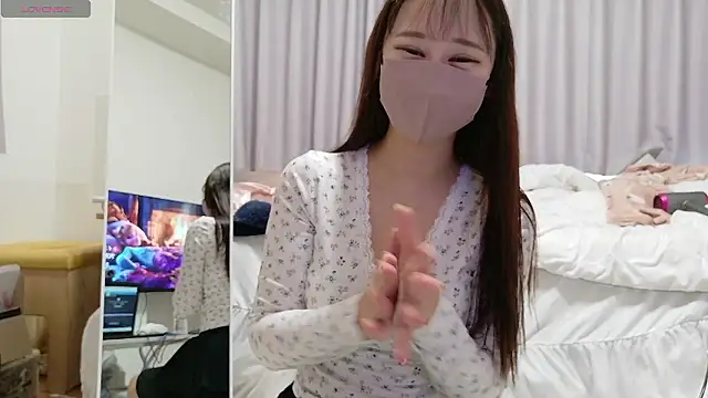 Komomo ch online show from 03.27.26