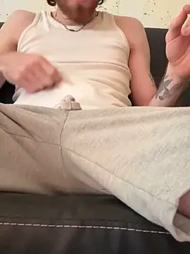 Snapshot of ZorroRomeo chatting on 10.12.25 ZorroRomeo online show from 10.12.25