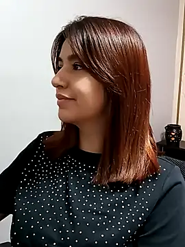 Snapshot of 1evelinewood chatting on 02.17.26 1evelinewood online show from 02.17.26