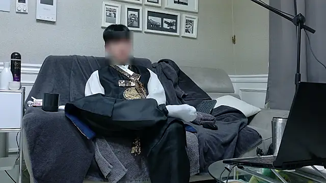 koreanboy2341 online show from 02.16.26