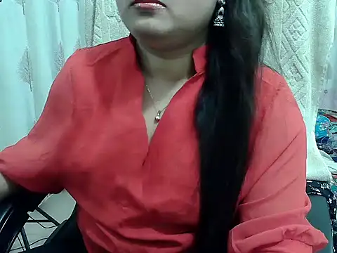 Snapshot of SexyRani2000 chatting on 04.18.26 SexyRani2000 online show from 04.18.26
