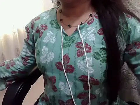 Snapshot of SexyRani2000 chatting on 05.07.26 SexyRani2000 online show from 05.07.26