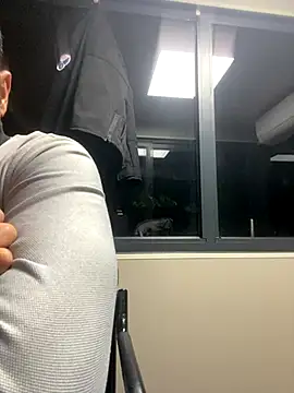 Snapshot of arasazgin chatting on 11.03.25 arasazgin online show from 11.03.25