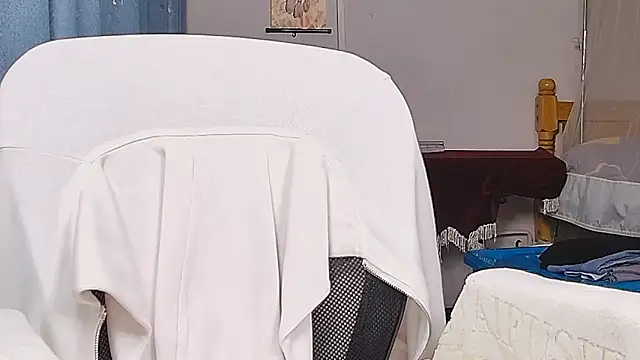 Snapshot of DJEVERY2025 chatting on 10.30.25 DJEVERY2025 online show from 10.30.25