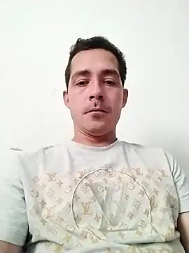Snapshot of David_man33 chatting on 10.14.25 David man33 online show from 10.14.25