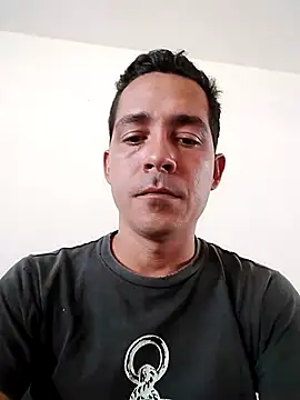 Snapshot of David_man33 chatting on 10.17.25 David man33 online show from 10.17.25