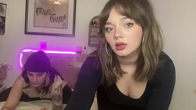 Snapshot of lill_daddysgirl chatting on 12.03.25 lill daddysgirl online show from 12.03.25