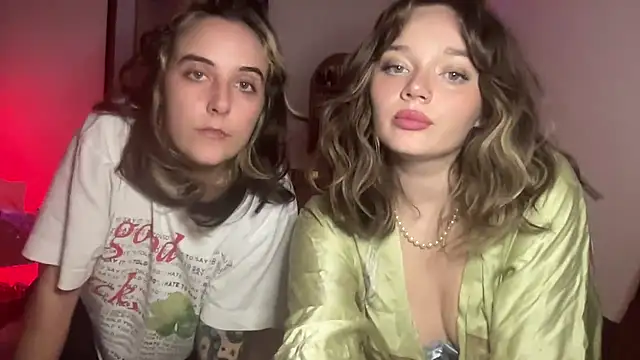 Snapshot of lill_daddysgirl chatting on 12.14.25 lill daddysgirl online show from 12.14.25