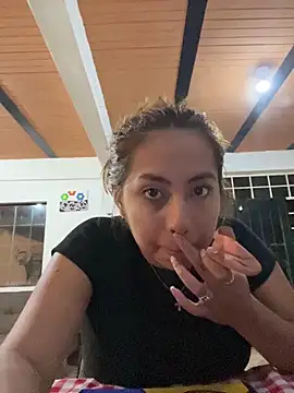 Snapshot of Emily_Joee chatting on 10.19.25 Emily Joee online show from 10.19.25