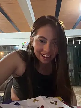 Snapshot of Emily_Joee chatting on 10.24.25 Emily Joee online show from 10.24.25