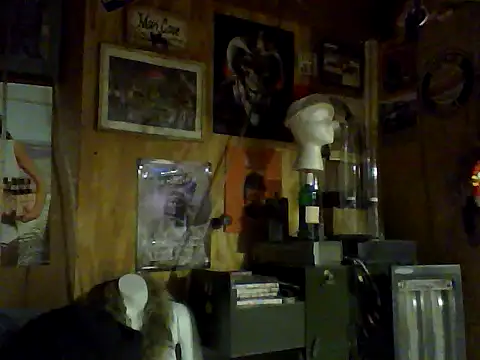 Snapshot of OldManOnline chatting on 03.04.26 OldManOnline online show from 03.04.26