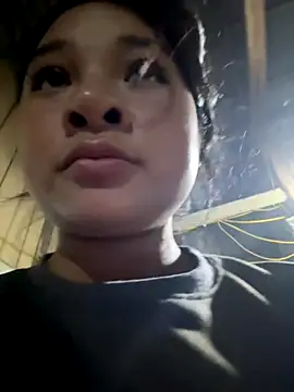 Linh-xxx online show from 11.23.25