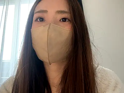 Saya love online show from 11.30.25