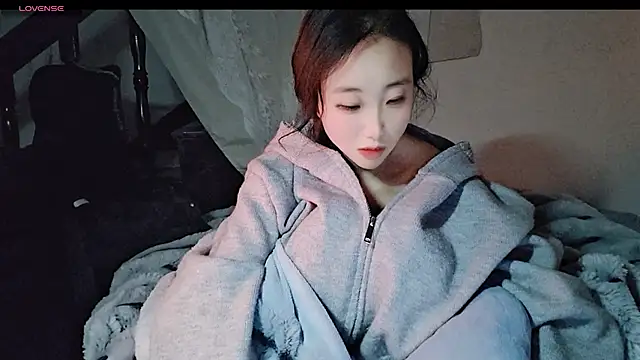 hyp0crite online show from 11.18.25