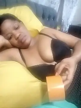 CaramelBoootie online show from 01.14.26