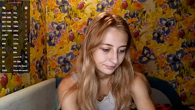 AmeliLia online show from 10.31.25