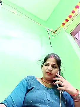 Snapshot of Karishma_cute chatting on 10.21.25 Karishma cute online show from 10.21.25