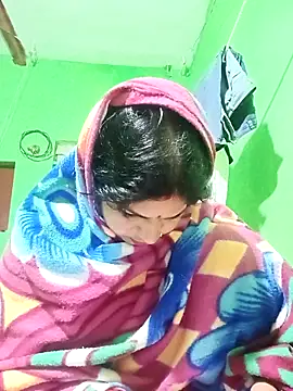 Karishma cute online show from 11.07.25