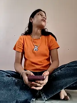Snapshot of Nitya_hot chatting on 04.19.26 Nitya hot online show from 04.19.26