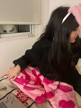 miapink33 online show from 06.26.26