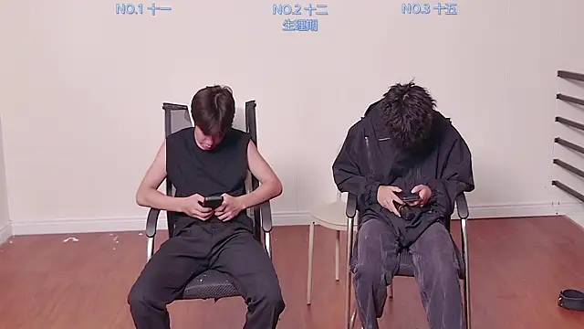 Snapshot of hyboys chatting on 10.14.25 hyboys online show from 10.14.25