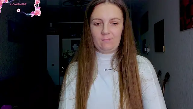 Snapshot of Amy__Leee_ chatting on 10.25.25 Amy  Leee  online show from 10.25.25
