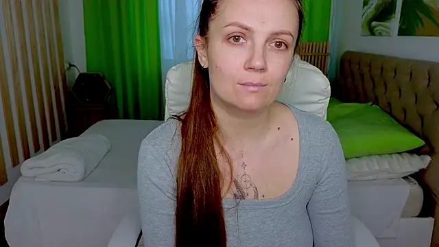 Amy  Leee  online show from 03.04.26