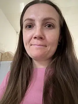 Amy  Leee  online show from 03.18.26