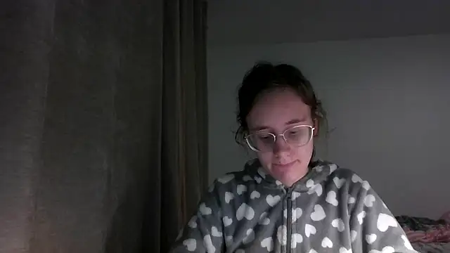 LuckySLove online show from 01.16.26