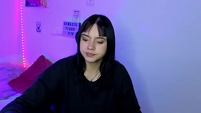 Emily Lindey online show from 03.28.26