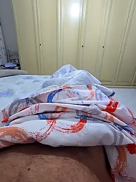 mirko1702 online show from 10.17.25