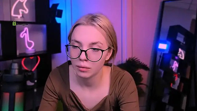 sendi cais online show from 11.28.25