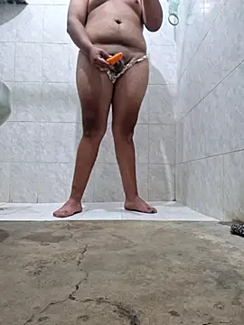 Snapshot of torresflow99nais chatting on 10.27.25 torresflow99nais online show from 10.27.25