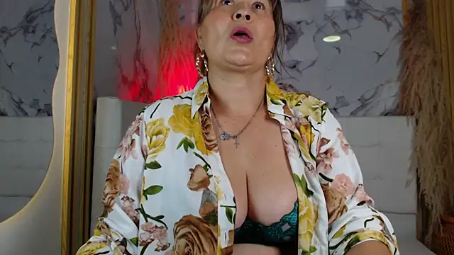  Pamelamilf online show from 11.27.25