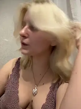 BonnyeBoom online show from 03.12.26