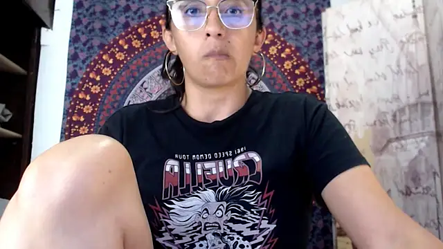 Snapshot of Lucyy_Naugthy chatting on 02.15.26 Lucyy Naugthy online show from 02.15.26