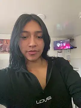 Nahomy cute1 online show from 01.06.26