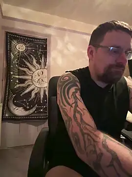 Otis Firefly online show from 10.16.25